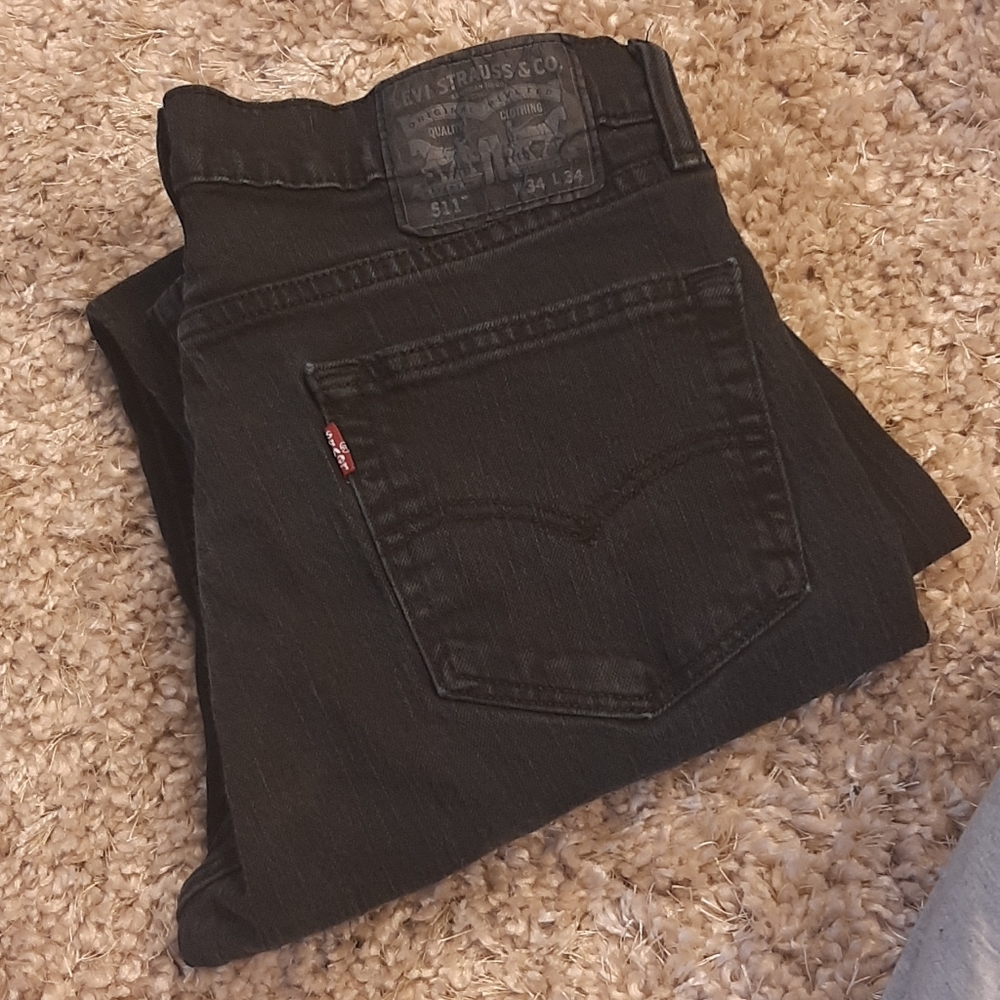 Levi's - Picture 3 of 3